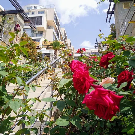 Dolce Ii Waterfront Sunset Sea View Luxury דירה