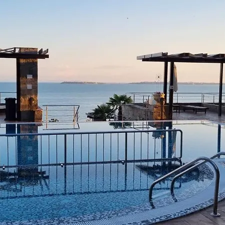 Dolce Ii Waterfront Sunset Sea View Luxury סבטי ולאס