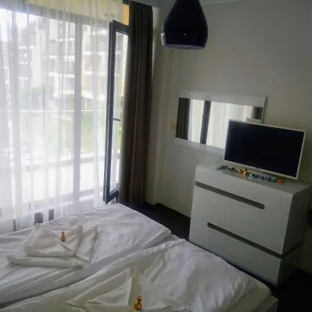 Dolce Ii Waterfront Sunset Sea View Luxury Sveti Vlas